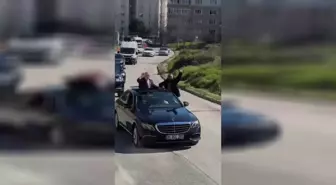 Pendik'te Muhtarın Çakarlı Konvoyu Tartışma Yarattı