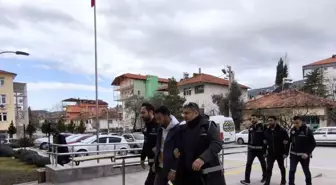 Burdur'da sahte para ile hayvan alışverişi yapan şahıslar tutuklandı