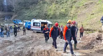 Trabzon'da içme suyu isale hattı çalışması sırasında göçük: 3 işçi hayatını kaybetti