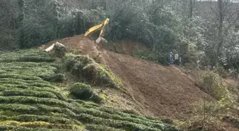 Trabzon'da içme suyu isale hattı çalışması sırasında göçük: 3 işçi toprak altında kaldı