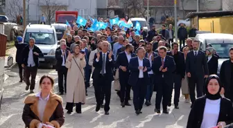 AK Parti Bilecik Belediye Başkan Adayı Mustafa Yaman Mahalle Yürüyüşlerinde Vatandaşlarla Buluştu