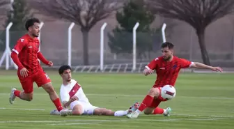 EMS Yapı Sivasspor, Sivas Dört Eylül Futbol AŞ'yı 3-0 mağlup etti