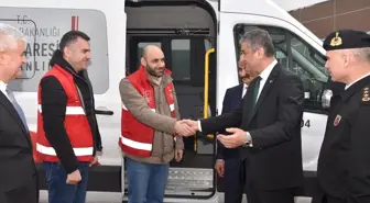 Karabük Valisi Mustafa Yavuz, Mobil Göç Noktası aracına ziyaret gerçekleştirdi