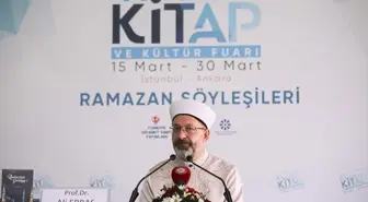 Diyanet İşleri Başkanı Erbaş, İstanbul'da söyleşi ve imza gününe katıldı