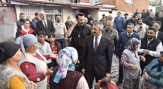 Edirne Valisi Yunus Sezer Mahalleleri Ziyaret Etti