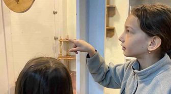 Yahyalar İlkokulu öğrencileri Düzce Üniversitesi'nde bulunan hayvan müzesini inceledi