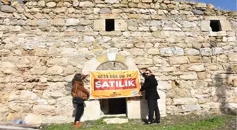 Tarihi Tuzhisar Kilisesi sahibinden satılık olarak 16 Milyon TL'ye satışa çıkarıldı