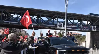 AK Parti Afyonkarahisar İl Başkanlığı 'Sevgi Yürüyüşü' düzenledi