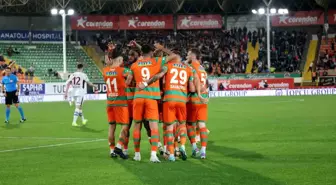 Trendyol Süper Lig'in 32. haftasında Corendon Alanyaspor-Galatasaray maçının biletleri satışa çıktı