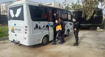 Antalya'da Emekli Resim Öğretmeni Karavanda Ölü Bulundu