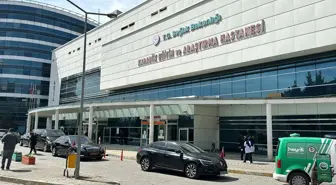 Karabük ve Çankırı Valileri, kaza sonucu yaralanan polis memurlarını ziyaret etti