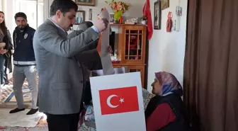 Adıyaman'da Hastalığı veya Engeli Olan Seçmenlere Seyyar Sandık Uygulaması