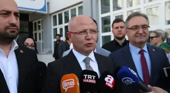 AK Parti Bursa İl Başkanı Davut Gürkan, Mahalli İdareler Genel Seçimleri için oy kullandı