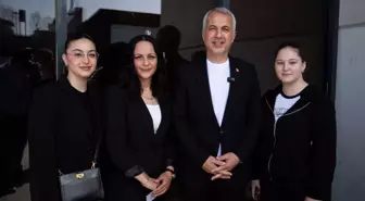 Hendek Belediye Başkanı Turgut Babaoğlu oyunu kullandı