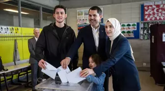 Murat Kurum, oyunu Kağıthane'de kullandı