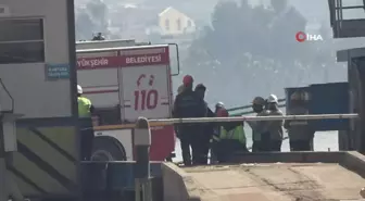 Yük gemisinde yangın: 5 kişi dumandan etkilendi