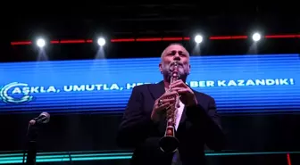 Hüsnü Şenlendirici Kırklareli'nde konser verdi