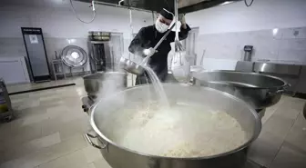 Bingöl'de olası afetlerde vatandaşlara sıcak yemek hizmeti