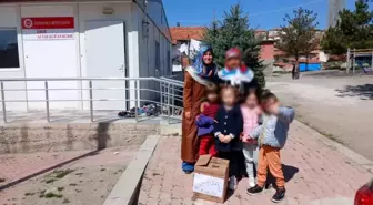 Sungurlu'da Minik Öğrencilerden Ramazan Yardımı