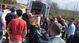 Samsun'da şarampole devrilen otomobilde 2 kişi yaralandı