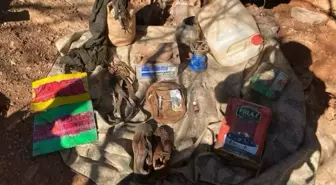 Tunceli'de teröristlere ait mühimmat ve yaşam malzemesi ele geçirildi