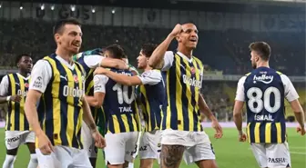 Taraftarlar kara kara düşünüyor! Fenerbahçe'de 3 yıldız Adana Demirspor maçında yok