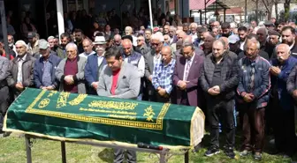 Beşiktaş'ta çıkan yangında hayatını kaybeden Binali Çayır, Erzincan'da toprağa verildi