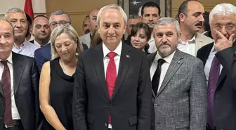 CHP'li Mesut Kocagöz, Kepez Belediye Başkanı olarak göreve başladı