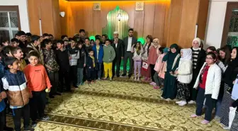 Erzincan'da Taksim TOKİ Camii'nde Teravih Namazı-Çocuk Buluşması Programı Düzenlendi