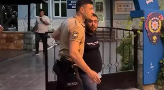Bozcaada'da eski eşini bıçaklayan sanığın tutukluluğu devam ediyor