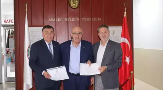 AK Parti'den Havza Belediye Başkanlığına seçilen Murat İkiz mazbatasını aldı