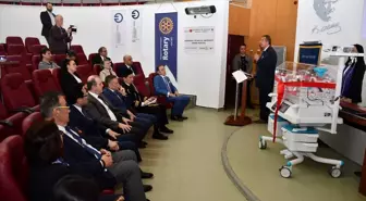 Kore Cumhuriyeti Rotary Kulübü KTÜ Farabi Hastanesine Kuvöz Bağışladı