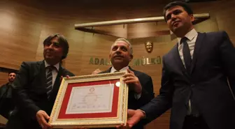 Mustafa Yalçın, Talas Belediye Başkanı olarak mazbatasını aldı