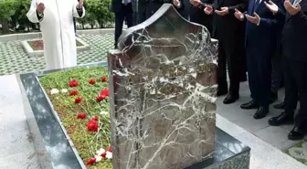 MHP Kurucu Genel Başkanı Alparslan Türkeş'in Vefatının 27. Yılı Anılıyor