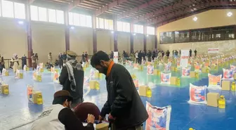 Yeryüzü Doktorları, Afganistan'da 1000'den fazla ihtiyaç sahibine kumanya dağıttı