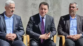 Ali Babacan Pervari'de taziye ziyaretinde bulundu