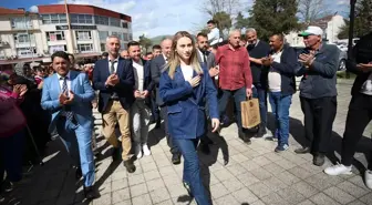 Çanakkale'nin Yenice İlçesi'nde Zeynep Çelik Belediye Başkanlığına Başladı