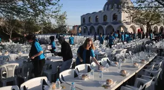 Edirne Valiliği Balkan Şehirleri İş Birliği Platformu tarafından Batı Trakya'da iftar organizasyonu düzenlendi