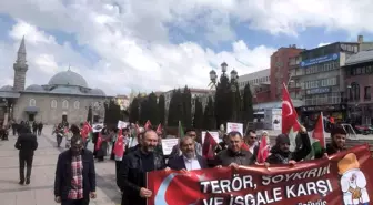 Erzurum'da sağlık çalışanları İsrail'in Gazze'ye yönelik saldırılarını protesto etti