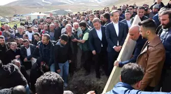 Erzincan'da maden faciasında hayatını kaybeden işçi son yolculuğuna uğurlandı