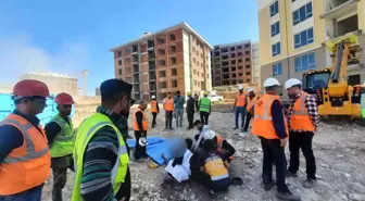 Adıyaman'da iş makinesinin çarptığı işçi hayatını kaybetti