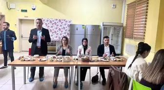 Dumlupınar Kaymakamı Özpınar, Dumlupınar Anadolu Lisesi Pansiyonunda iftar programına katıldı