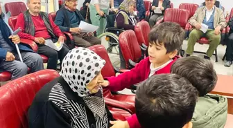 Minikler Huzurevi Sakinleriyle Buluştu