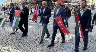 Rize'de İsrail'in Gazze'ye saldırılarını protesto için sessiz yürüyüş düzenlendi