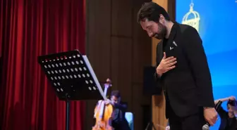 Sanatçı Feyzullah Çelebi, Bağcılar Belediyesi Ramazan etkinliğine konuk oldu