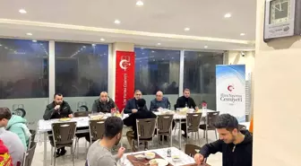 İlim Yayma Cemiyeti Kars Şubesi Öğrenciler İçin İftar Yemeği Düzenledi