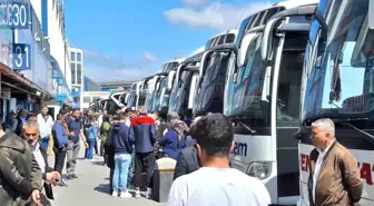 Ramazan Bayramı Tatilinde Otogarlarda Yoğunluk