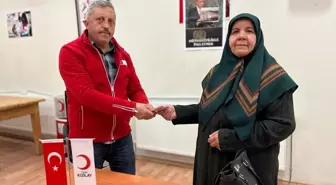 Erzincan'da Emekli Bayram İkramiyesi Türk Kızılaya Bağışlandı