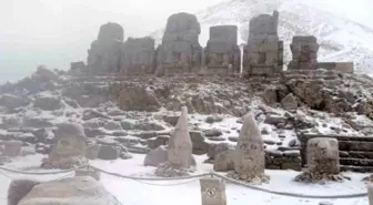 Nemrut Dağı Nisan Ayında Karla Kaplandı