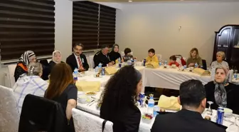 Kırklareli Valisi Birol Ekici, şehit aileleri ve gazilerle iftar yaptı